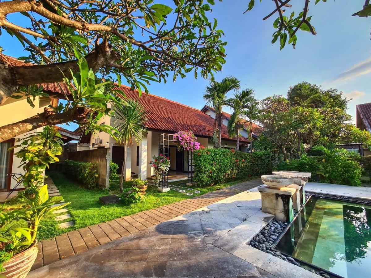 Sayang Taman Villas Sanur Esterno foto