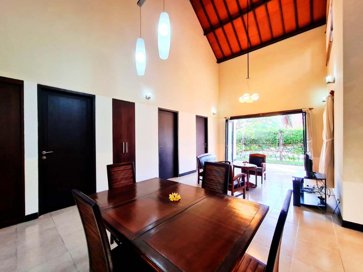 Sayang Taman Villas Sanur Esterno foto