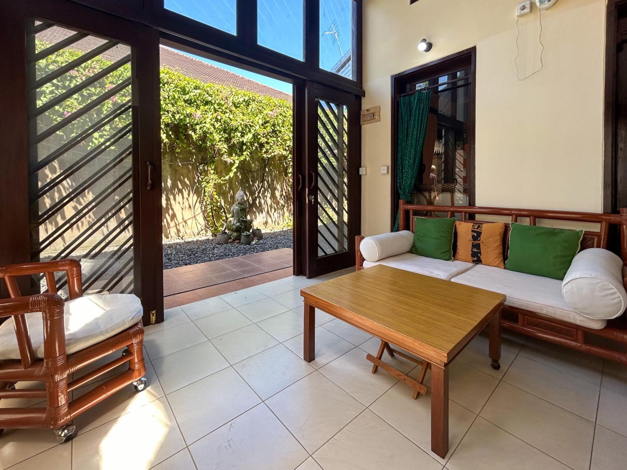 Sayang Taman Villas Sanur Esterno foto