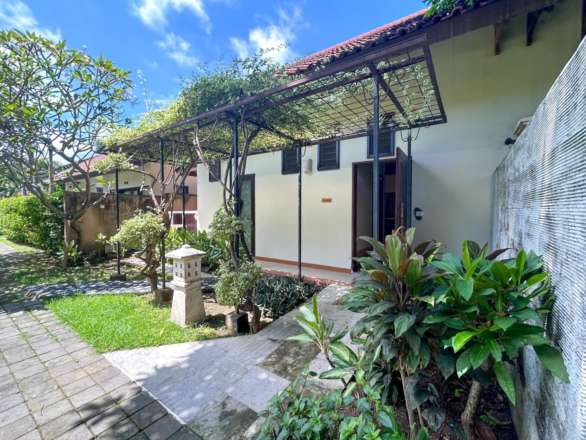 Sayang Taman Villas Sanur Esterno foto