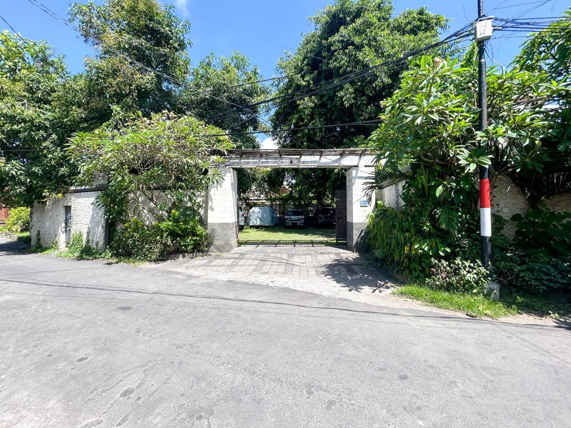 Sayang Taman Villas Sanur Esterno foto