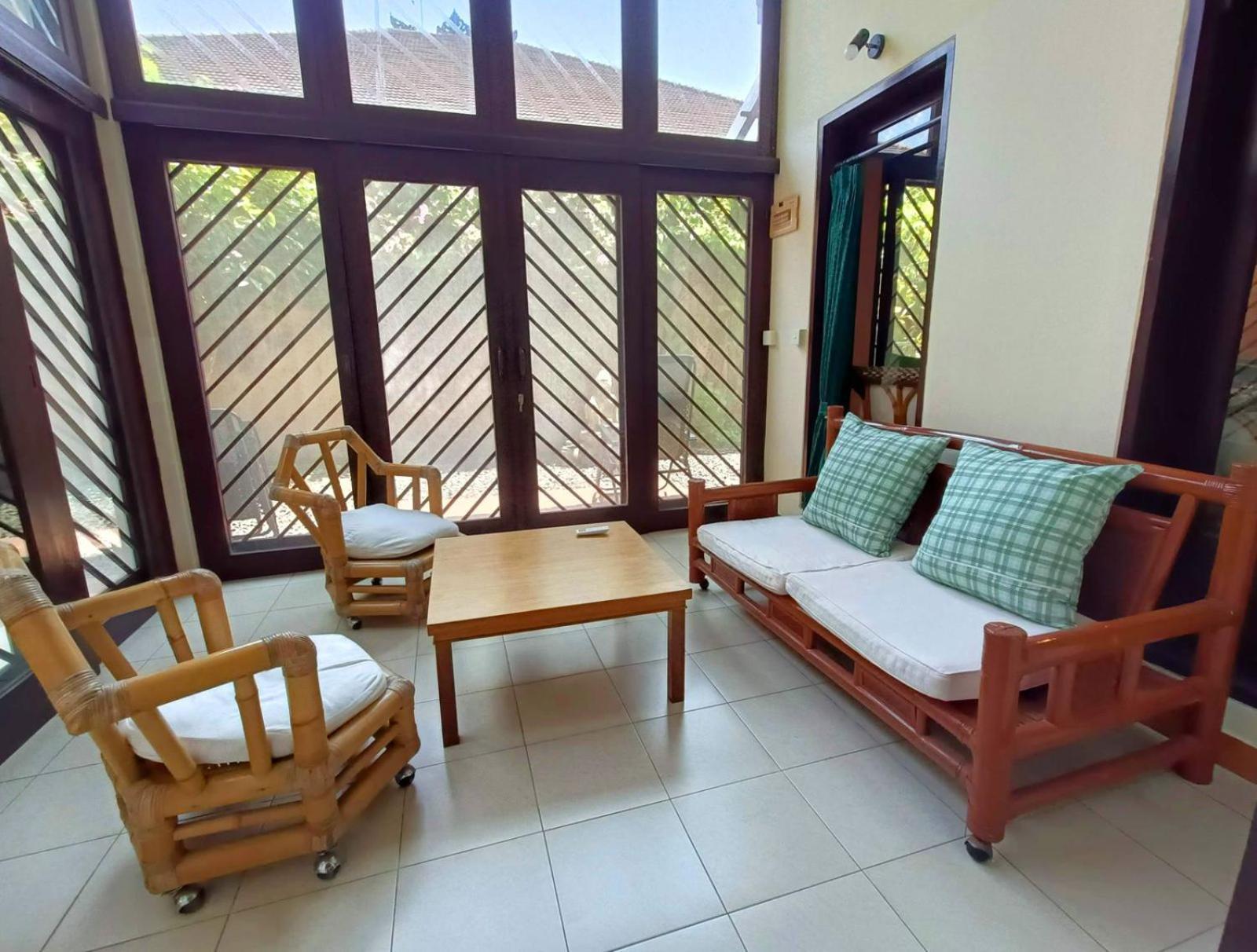 Sayang Taman Villas Sanur Esterno foto