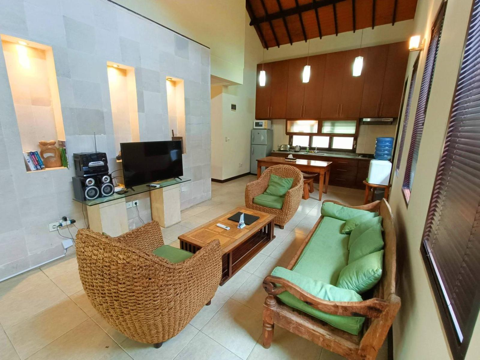 Sayang Taman Villas Sanur Esterno foto