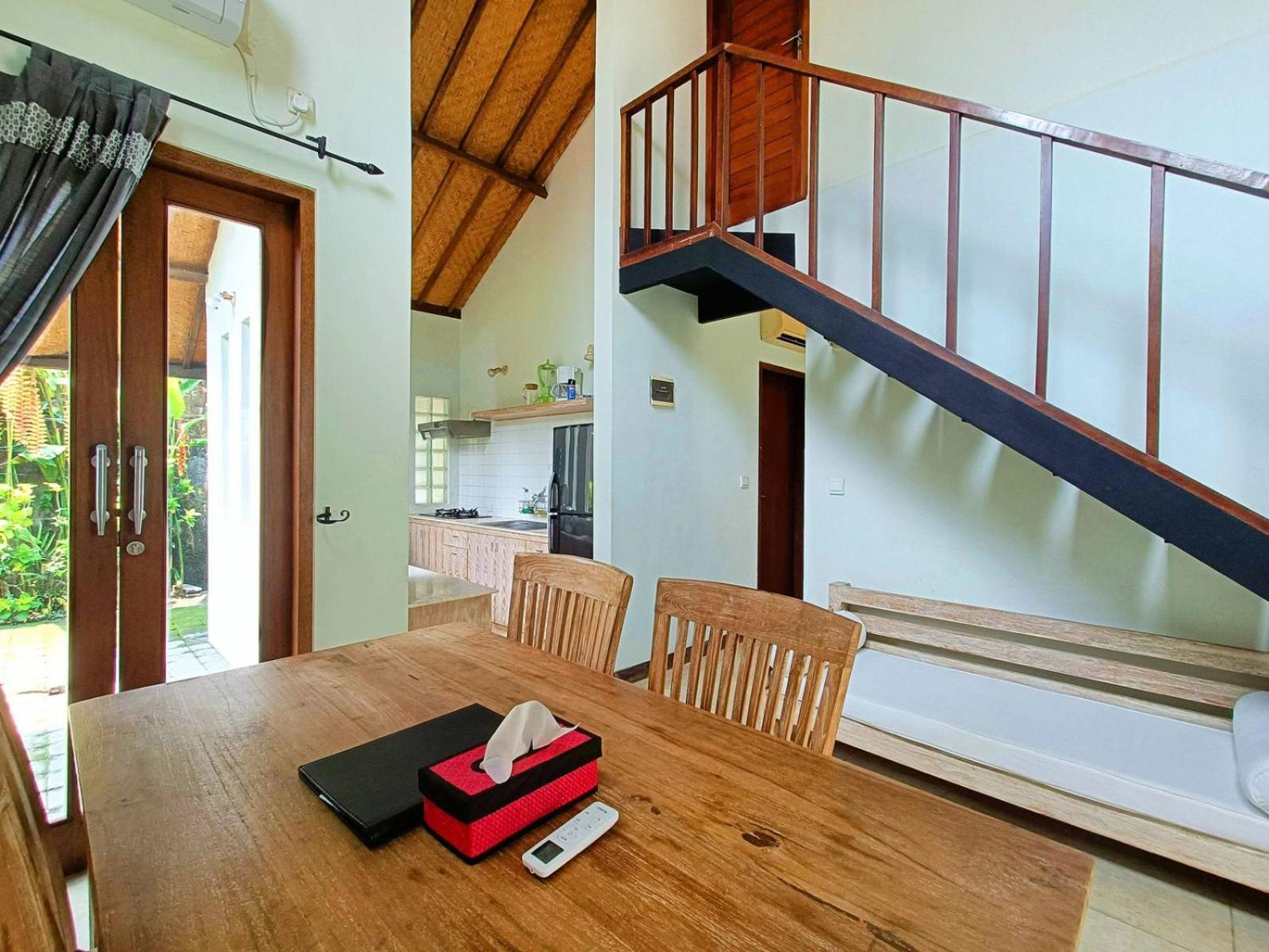 Sayang Taman Villas Sanur Esterno foto