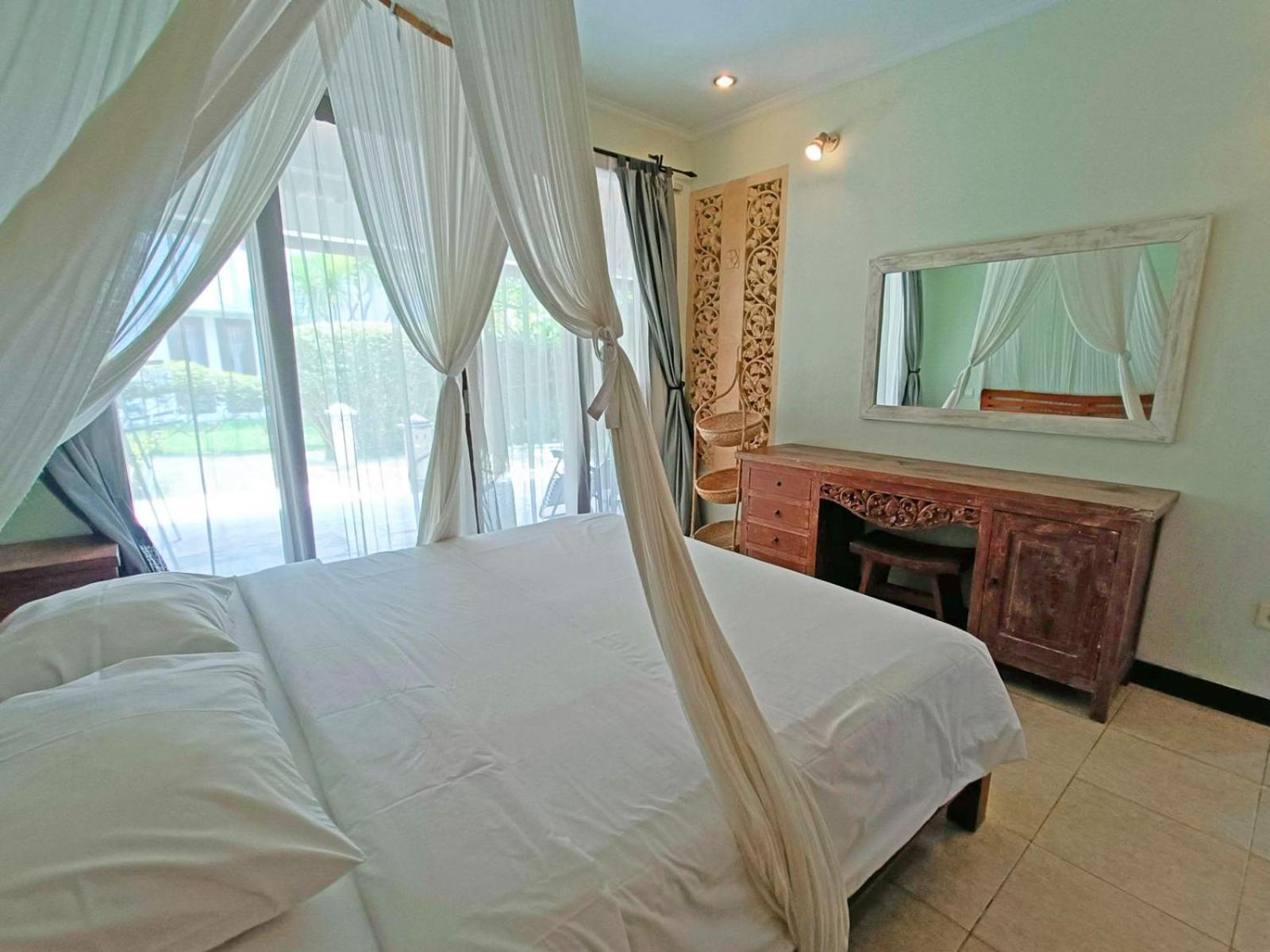 Sayang Taman Villas Sanur Esterno foto
