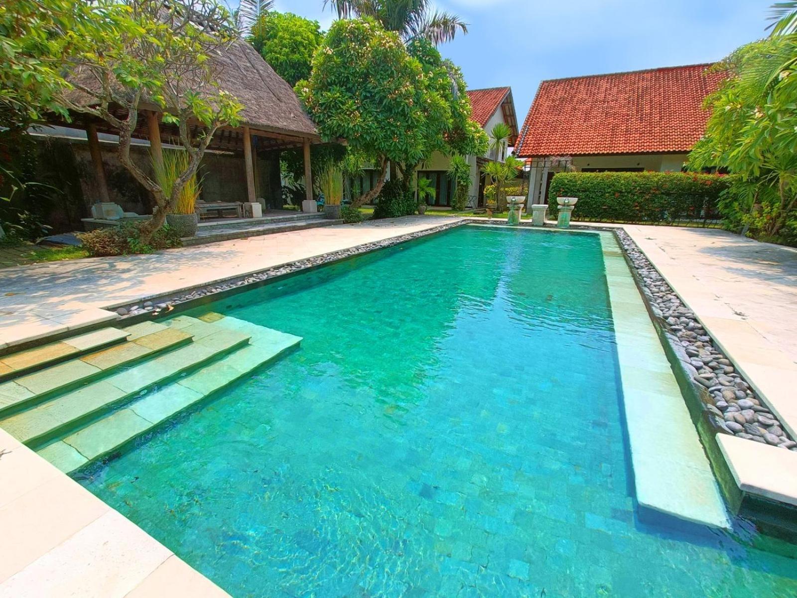 Sayang Taman Villas Sanur Esterno foto