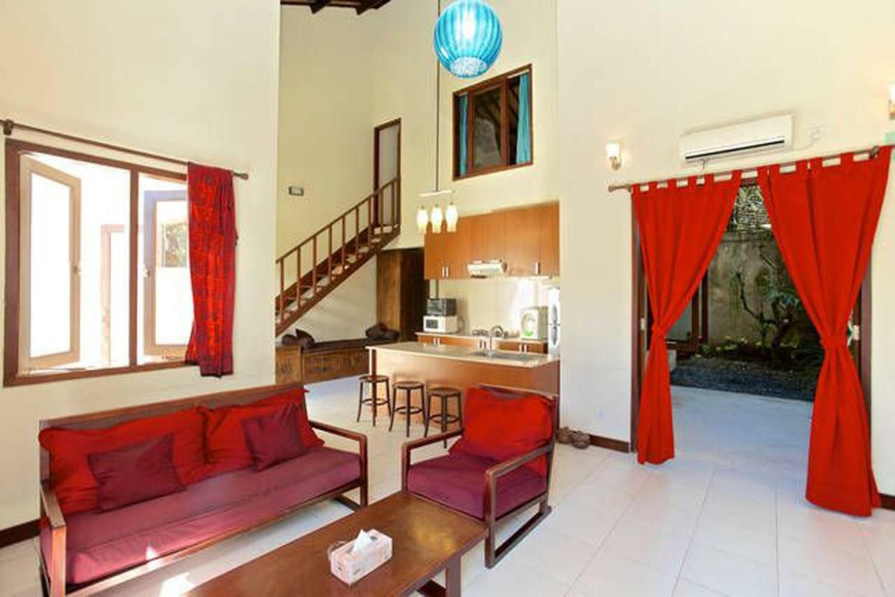 Sayang Taman Villas Sanur Esterno foto